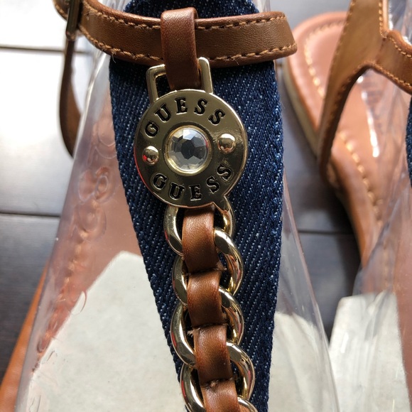 Guess sandals size 8 - Picture 2 of 5
